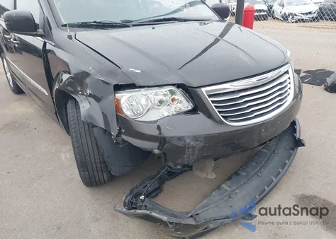 2015 Chrysler Town & Country Touring from USA, damaged, VIN 2C4RC1BG5FR694309